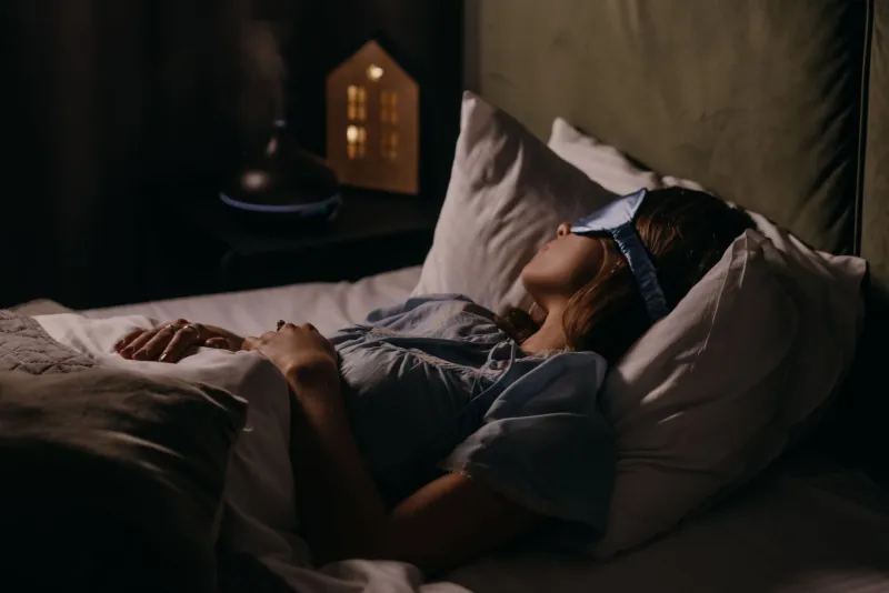 Your Bedroom Is Too Warm and Your Body Is Paying for It